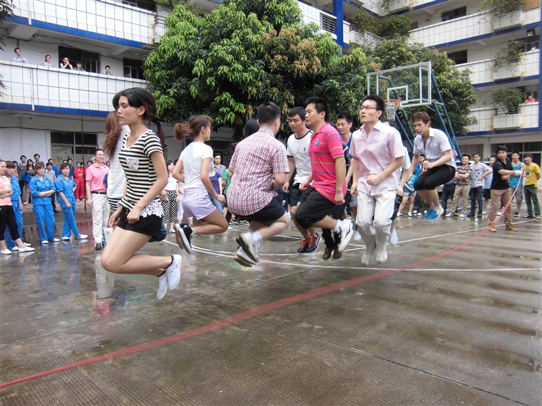 跳绳.jpg